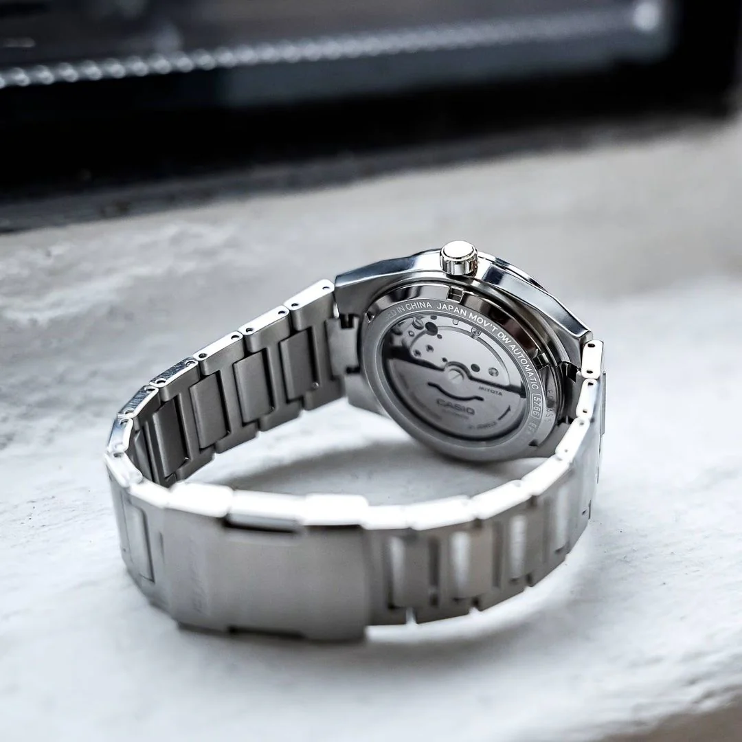 Casio Edifice EFK-110D-1AER rannekello - Image 6
