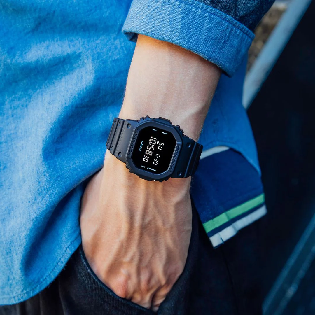 Casio G-Shock DW-5600UBB-1 rannekello - Image 2