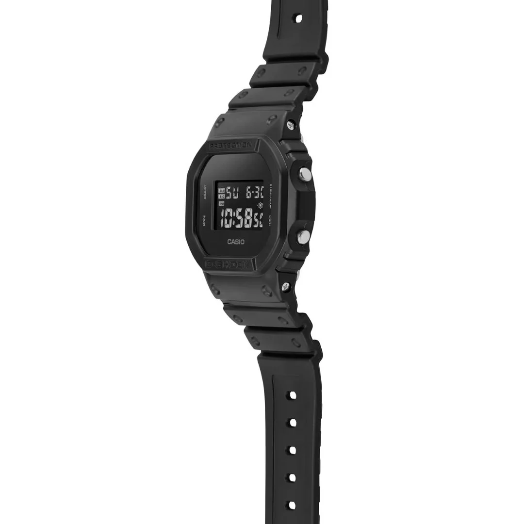 Casio G-Shock DW-5600UBB-1 rannekello - Image 3