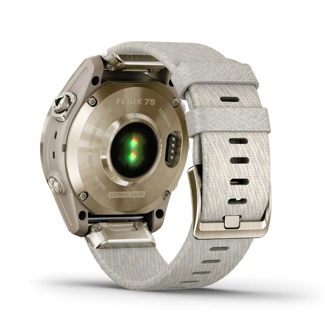 Garmin Fenix 7S Sapphire Solar, vaalea kulta ja meleerattu nailonranneke sekä silikoniranneke 010-02539-39 - Image 4