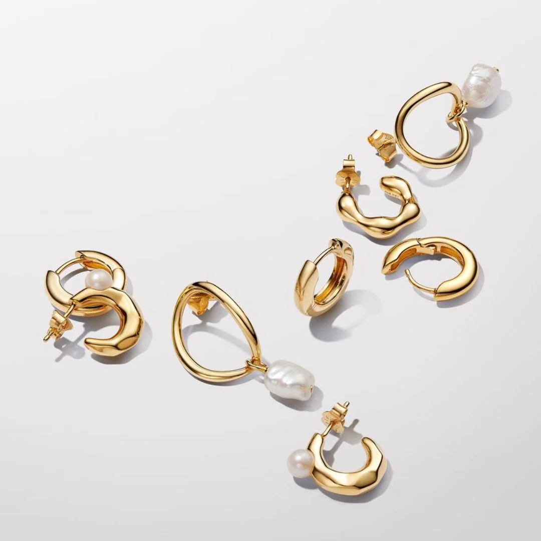 Pandora Essence Organically Shaped rengaskorvakorut viljellyllä makeanvedenhelmellä, keltakullattu 263261C01 - Image 3