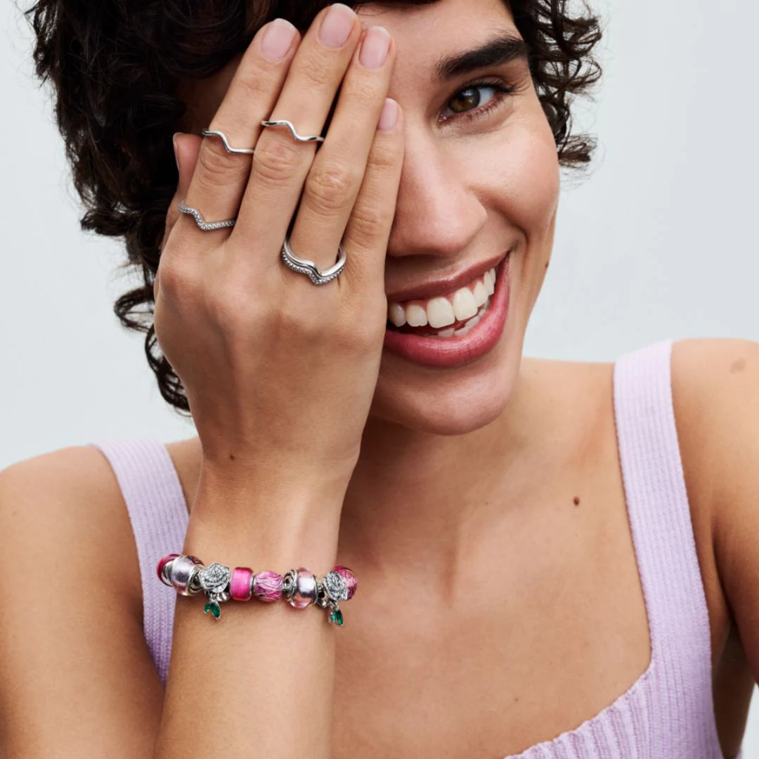Pandora Moments Encircled Pink Murano Glass hela, hopea, 793241C00 - Image 4