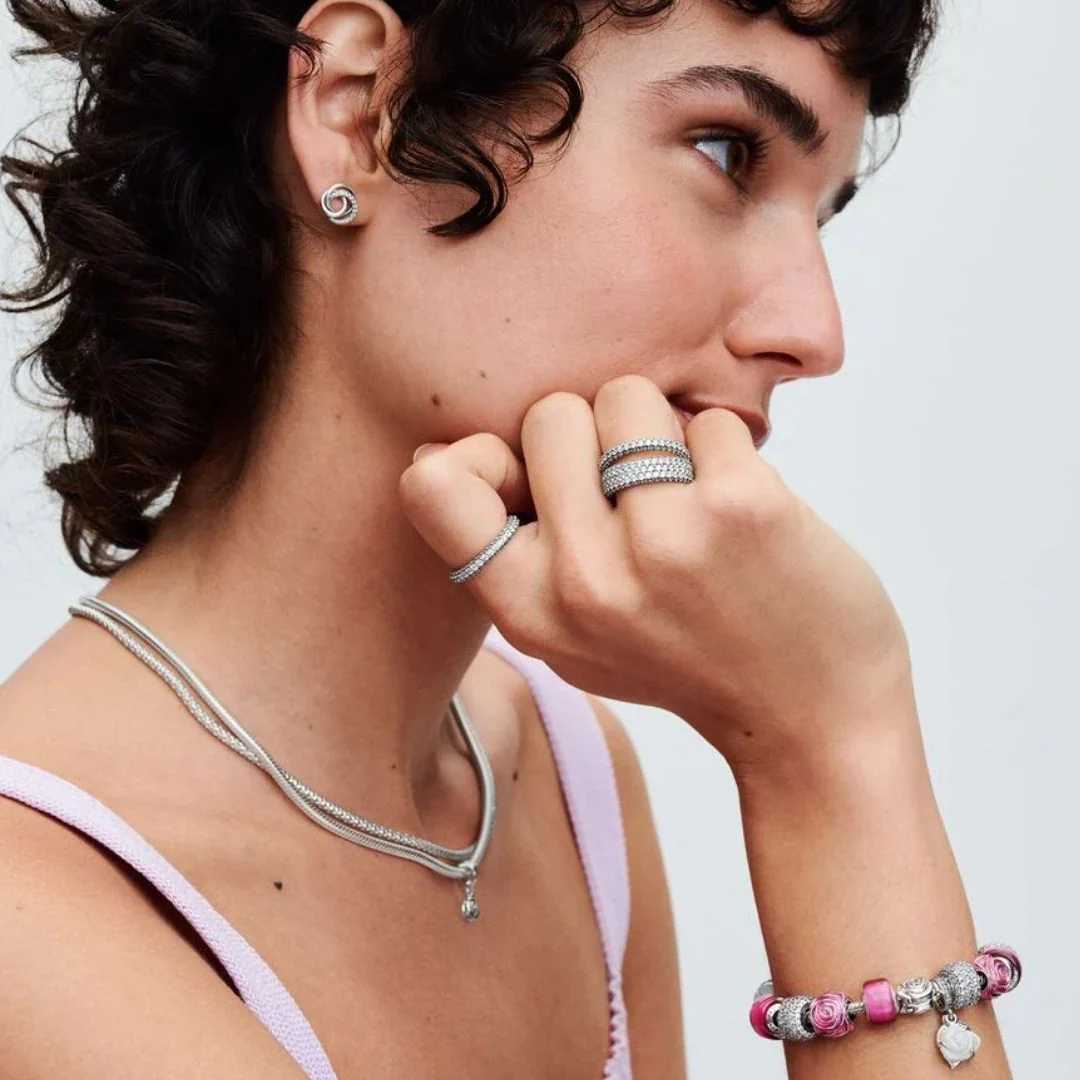 Pandora Moments Pink Rose in Bloom hela, hopea, 793212C01 - Image 3