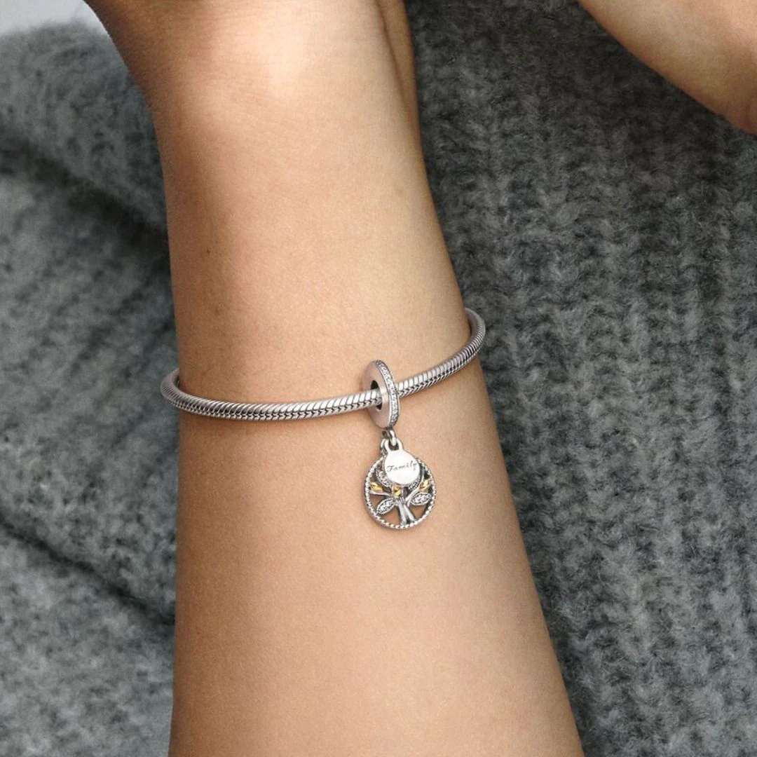 Pandora Moments Sparkling Family Tree Dangle hela, hopea ja keltakullattu, 791728CZ - Image 4