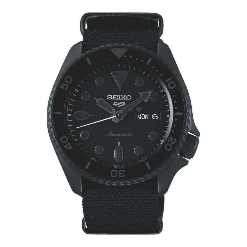 Seiko 5 Sports Street Automatic SRPD79K1 rannekello