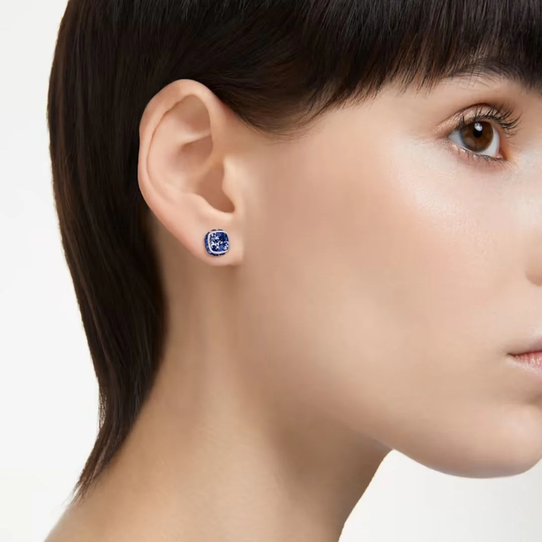 Swarovski Birthstone September korvakorut, vaalea metalli ja tummansiniset kristallit 5660803 - Image 2