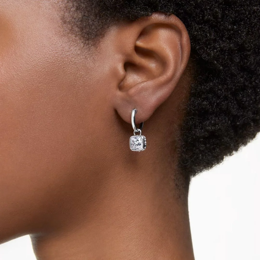 Swarovski Stilla korvakorut, vaalea metalli ja kirkas kristalli, 5662919 - Image 2