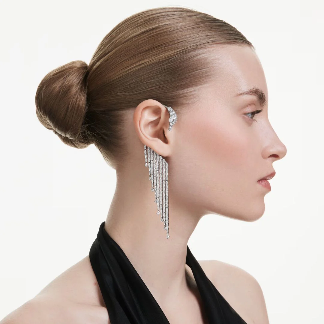 Swarovski The Vienna Collection Ear Cuff korvakorut, tumma metalli kirkkailla kristalleilla 5714555 - Image 2