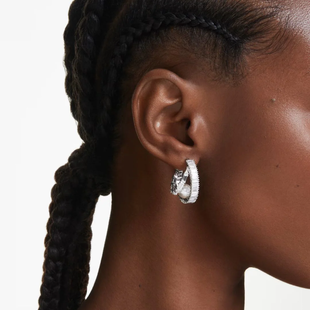 Swarovski x Ariana Grande rengaskorvakorut, vaalea metalli ja kirkkaat kristallit 5720868 - Image 4