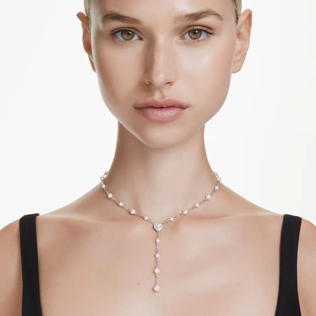 Swarovski x Ariana Grande Y kaulakoru, vaalea metalli, kirkkaat kristallit ja valkoiset helmet, 5720855 - Image 3