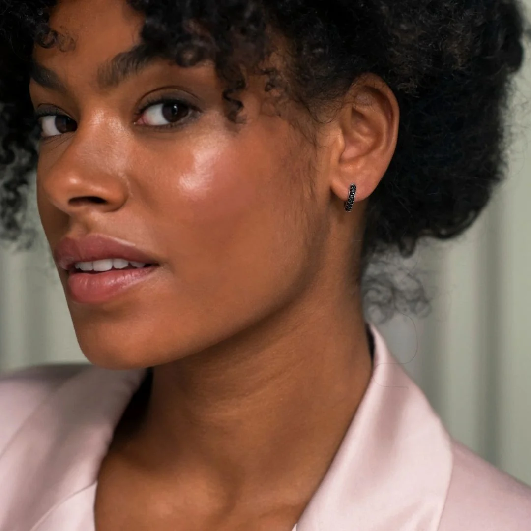 TI SENTO Milano korvakorut, 14 mm, hopeaa ja onyksia, 7210ZB - Image 2